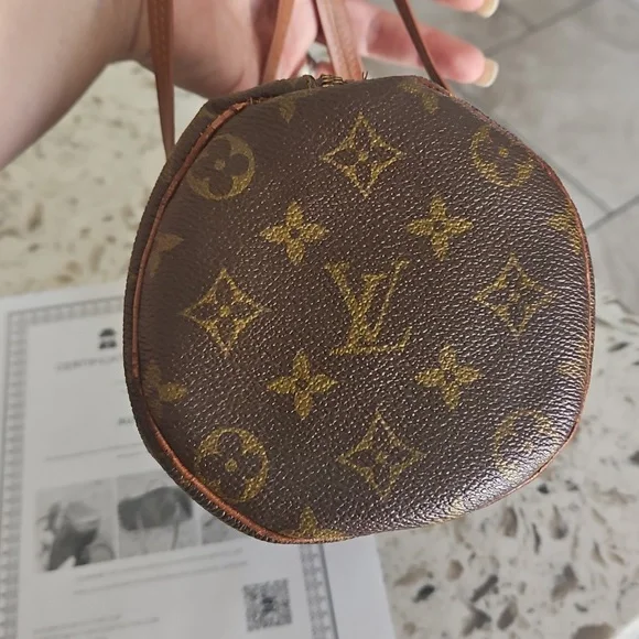 Louis Vuitton Monogram Canvas Pappilon 26 With COA - Picture 5 of 15